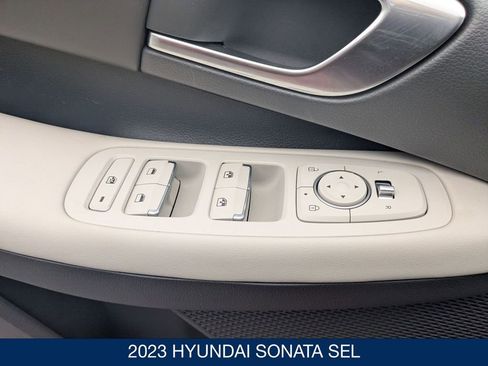 Certified 2023 Hyundai Sonata SEL w/ Convenience Package image 14