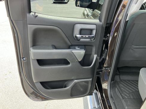 Used 2019 Chevrolet Silverado 1500 LT w/ All Star Edition image 24