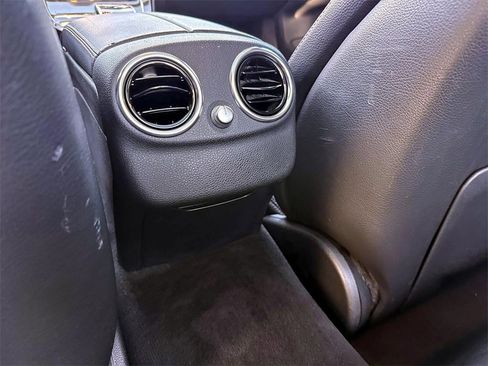 Used 2016 Mercedes-Benz C 300 Sedan image 12