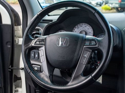 Used 2015 Honda Pilot Touring image 25
