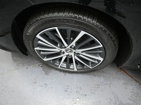 Used 2023 Lexus ES 350 w/ Premium Package image 36