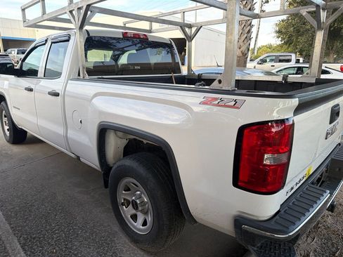 Used 2019 GMC Sierra 1500 Limited w/ Sierra Convenience Package RWD image 3