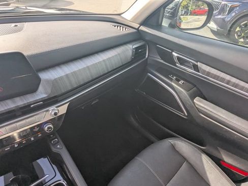 Certified 2024 Kia Telluride EX FWD image 17