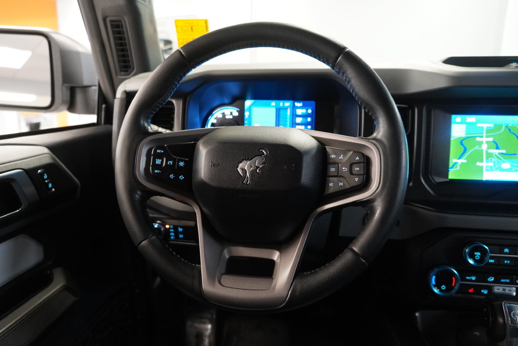 Used 2023 Ford Bronco Black Diamond AWD/4WD image 17
