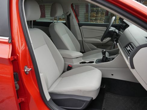 Used 2020 Volkswagen Jetta S image 18