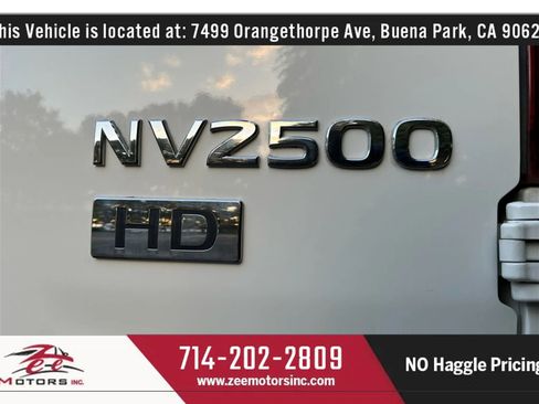 Used 2015 Nissan NV 2500 SV image 42
