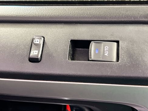 Used 2016 Toyota 4Runner SR5 Premium image 31