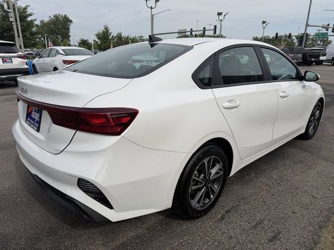 Used 2024 Kia Forte LXS FWD image 5