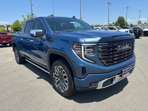 New 2025 GMC Sierra 1500 Denali Ultimate image 3