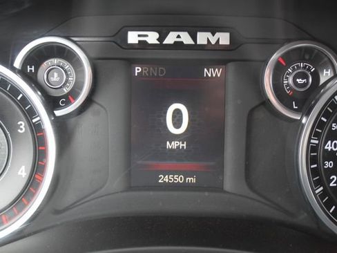 Used 2023 RAM 2500 Big Horn w/ Level 1 Equipment Group AWD/4WD image 30