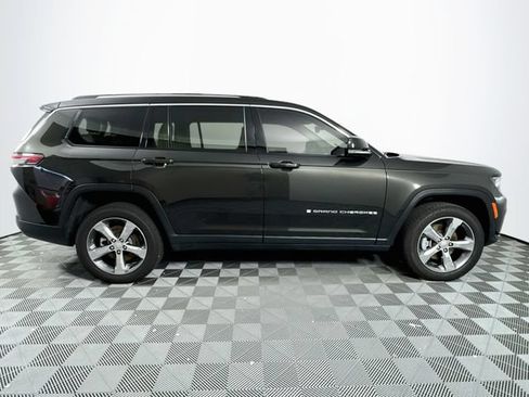 Used 2021 Jeep Grand Cherokee L Limited AWD/4WD image 9