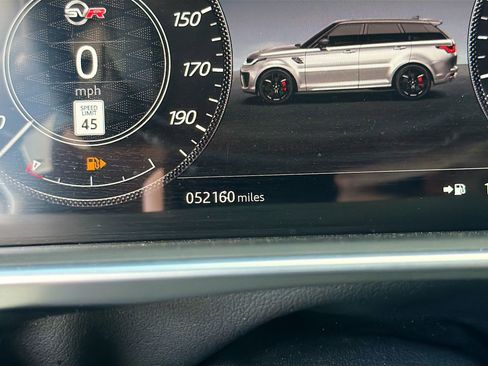 Used 2020 Land Rover Range Rover Sport SVR image 41