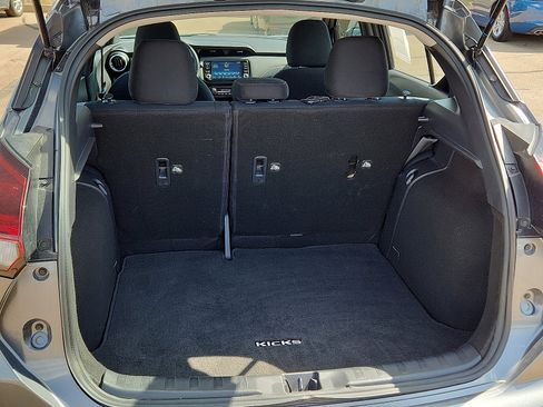 Used 2024 Nissan Kicks SR image 8