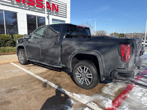 Used 2025 GMC Sierra 1500 AT4 w/ AT4 Premium Package image 3