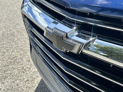 Used 2022 Chevrolet Blazer Premier FWD image 16