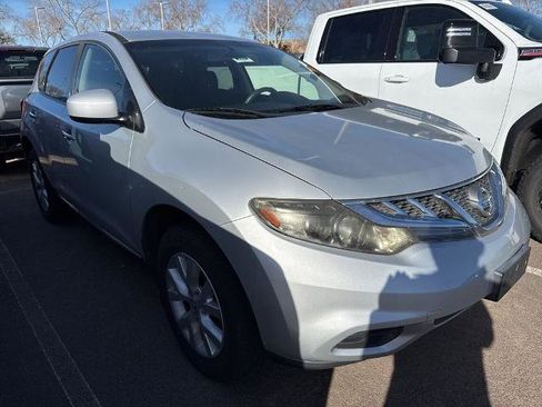 Used 2013 Nissan Murano S image 2