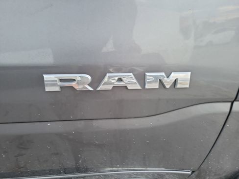 Used 2021 RAM 1500 Big Horn image 10