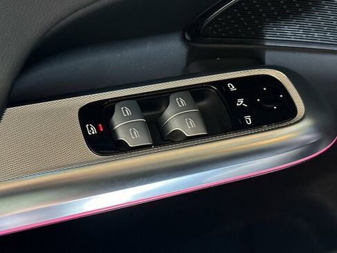 Certified 2025 Mercedes-Benz E 350 4MATIC Sedan image 12