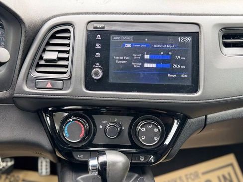 Used 2019 Honda HR-V Sport image 26
