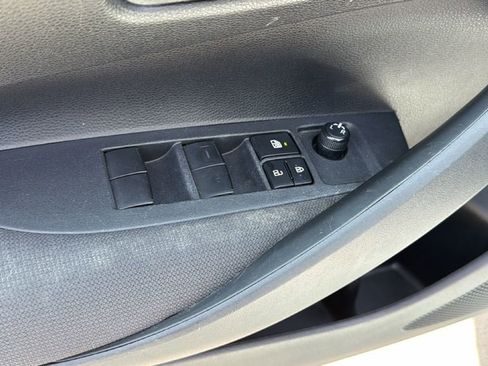 Certified 2024 Toyota Corolla LE image 15