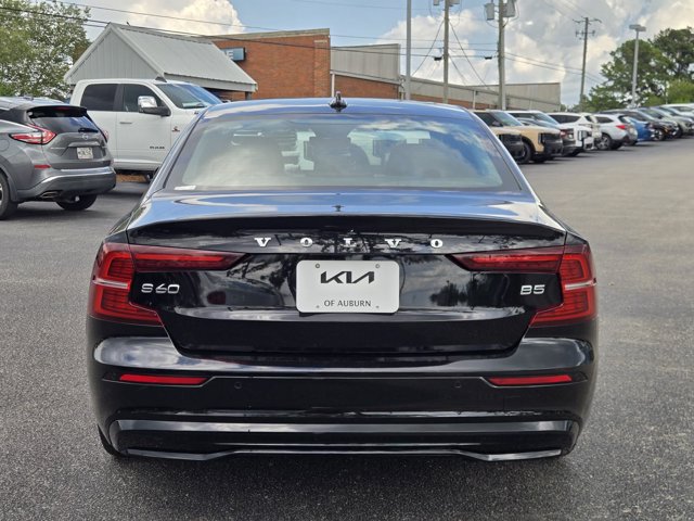Used 2024 Volvo S60 B5 Core FWD image 10
