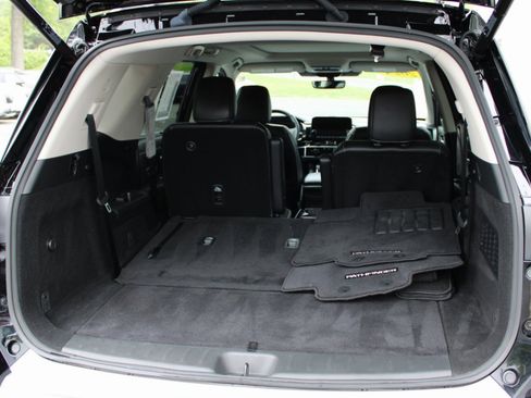 Certified 2024 Nissan Pathfinder SL w/ SL Premium Package image 14