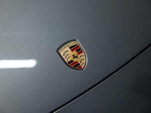 Certified 2023 Porsche Panamera Platinum Edition image 15