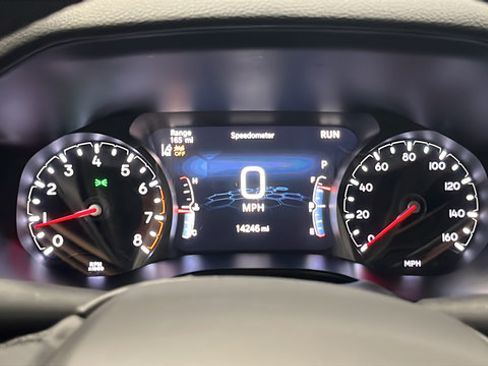 Used 2025 Jeep Compass Latitude w/ Altitude Special Edition AWD/4WD image 16