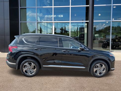 Used 2023 Hyundai Santa Fe SEL w/ Premium Package image 3