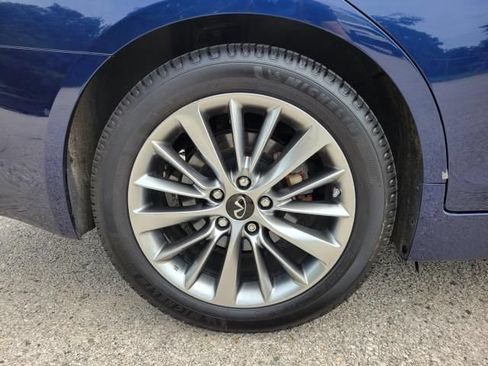 Used 2022 INFINITI Q50 Luxe AWD/4WD image 5