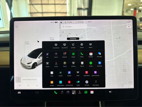 Used 2020 Tesla Model 3 Standard Range Plus RWD image 17