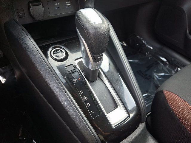 Used 2025 Nissan Versa SR w/ Trunk Package FWD image 16