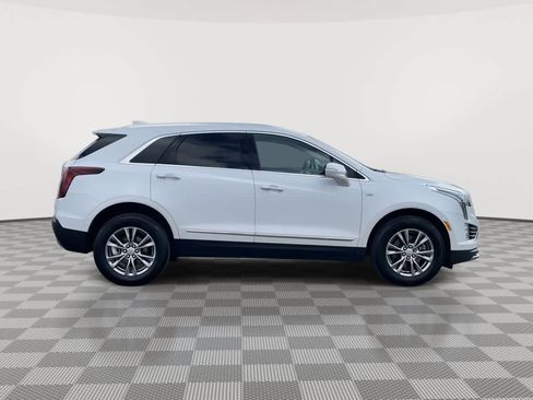 Certified 2023 Cadillac XT5 Premium Luxury w/ LPO, Floor Liner Package image 9