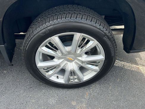 Used 2024 Chevrolet Silverado 1500 High Country w/ High Country Premium Package image 40