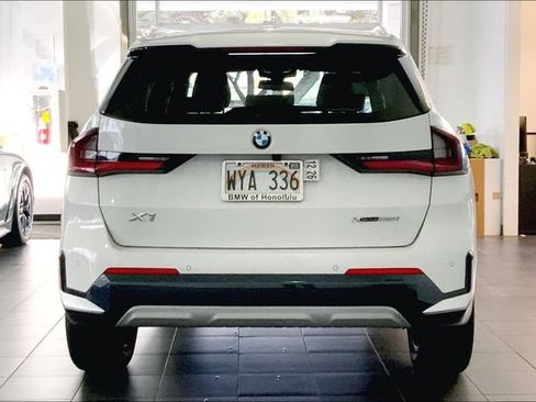 Used 2023 BMW X1 xDrive28i w/ Convenience Package AWD/4WD image 4