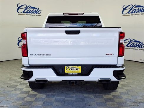 Used 2022 Chevrolet Silverado 1500 RST image 4