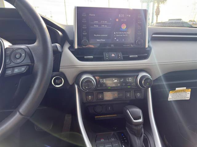 Used 2021 Toyota RAV4 XLE Premium FWD image 14