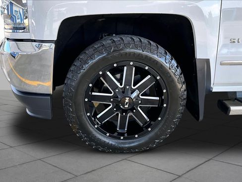 Used 2017 Chevrolet Silverado 1500 LTZ w/ High Desert Package AWD/4WD image 11
