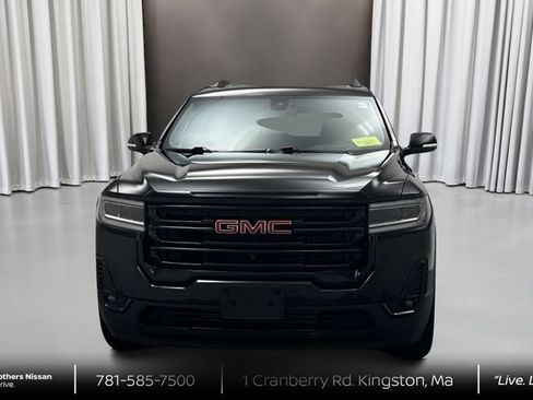 Used 2022 GMC Acadia AT4 w/ Technology Package AWD/4WD image 2