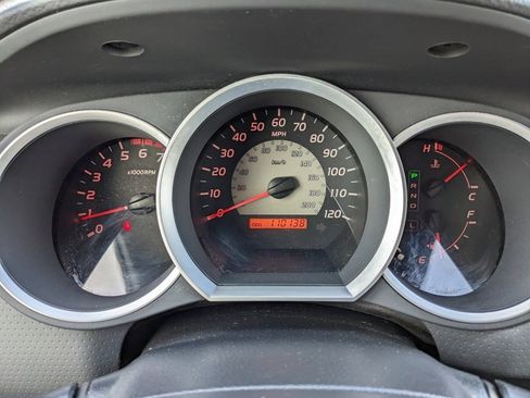 Used 2009 Toyota Tacoma PreRunner image 24