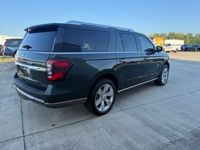 Used 2023 Ford Expedition Max King Ranch RWD image 5