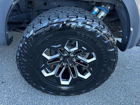 Used 2018 Ford F150 Raptor w/ Equipment Group 802A Luxury image 36