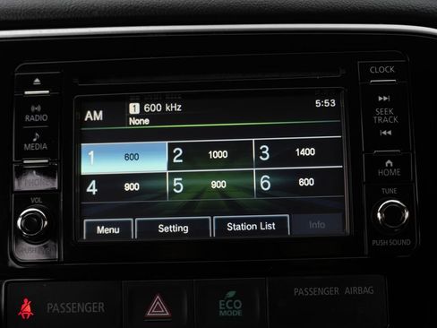 Used 2016 Mitsubishi Outlander SE AWD/4WD image 51