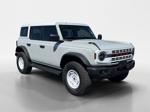 Used 2026 Ford Bronco Heritage Edition AWD/4WD image 9