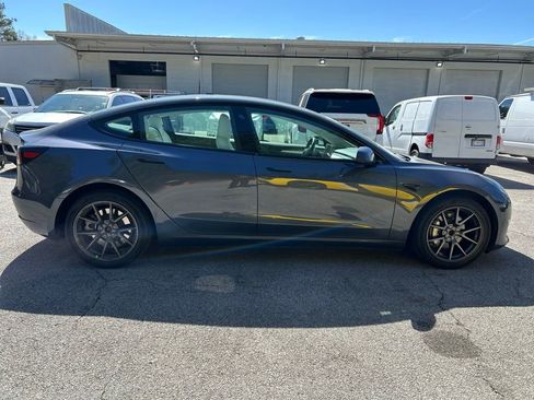 Used 2023 Tesla Model 3 Standard Range image 7