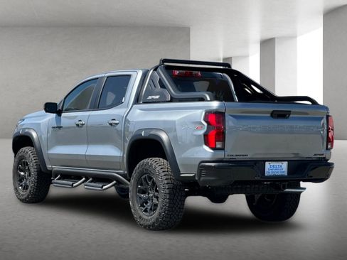 New 2026 Chevrolet Colorado ZR2 w/ Midnight Edition AWD/4WD image 6