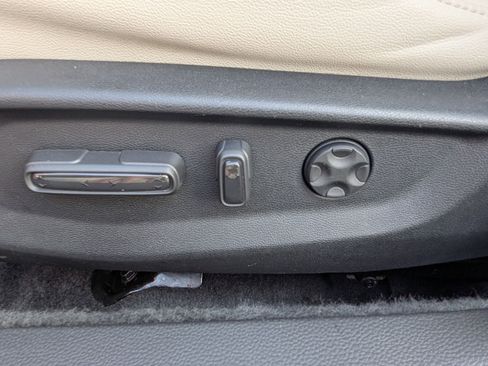 Certified 2021 Honda Accord EX-L image 30