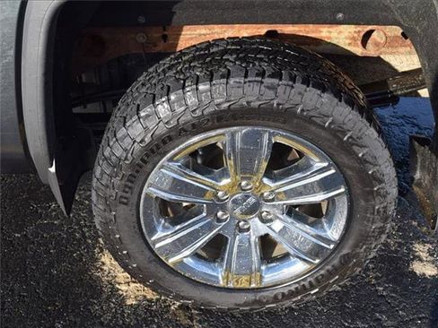 Used 2018 GMC Sierra 1500 SLT image 50