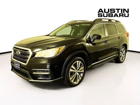 Used 2019 Subaru Ascent Premium image 3