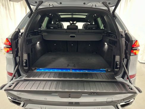 Used 2026 BMW X5 xDrive50e image 48